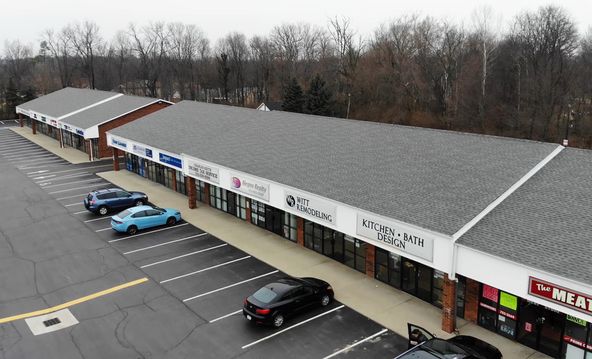 Glen Este Village Centre: 956 Old State Route 74, Batavia, OH 45103